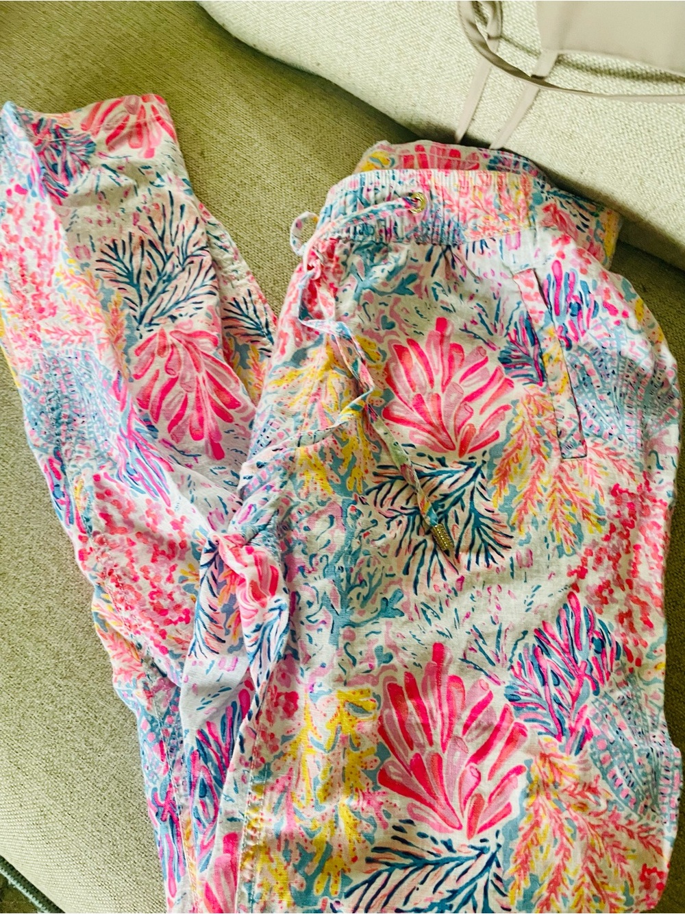 Lilly Pulitzer Pastel Coral & Sea Print Straight Leg Pants - Picture 5 of 8